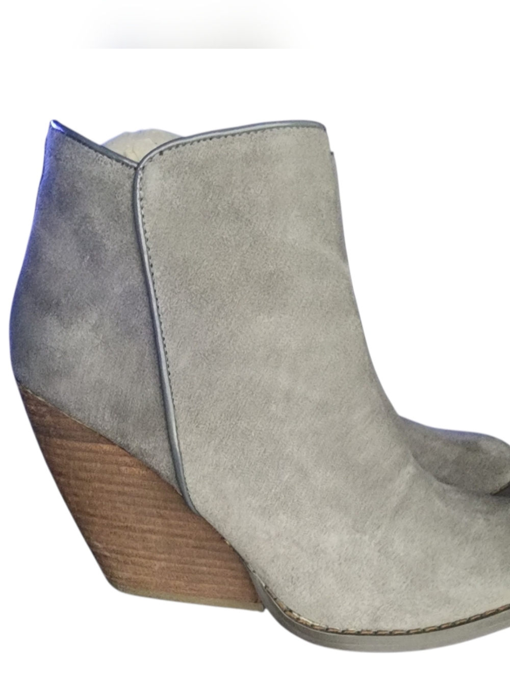 Very Volatile - Whitby Demi Wedge Suede Ankle Bootie, Womens 7.5 - Picture 2 of 12